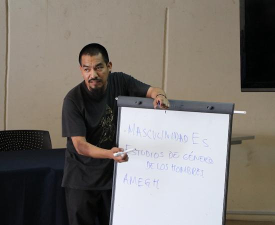 Taller deconstrucción de masculinidades para prevenir ITS