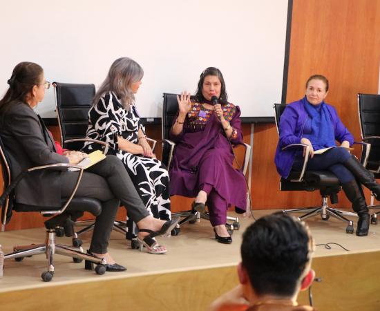 Conversatorio Impartición de justicia con mirada de mujer