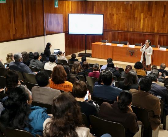 Capacitación a profesores sobre la tutoría