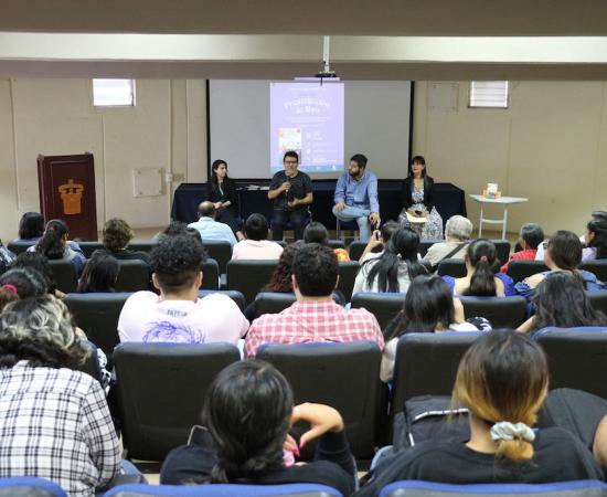 Presentación del libro El zoológico de los monstruos