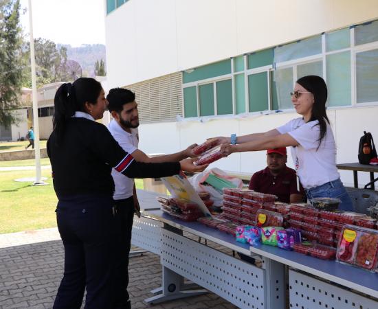 Campaña donación de insumos femeninos