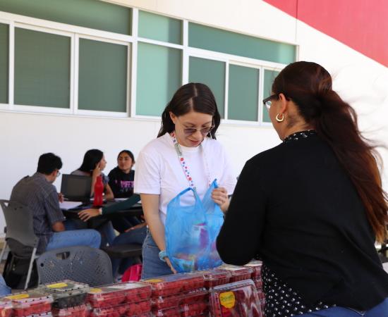 Campaña donación de insumos femeninos