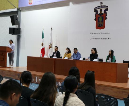 Coloquio deconstruyendo una visión de género