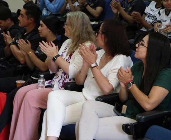 Concluye el Coloquio “Actividad Física, Deporte y Nutrición” en el CUSur