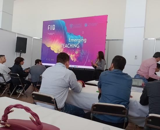 Comunidad del CUSur participa en iNNOVA FORUM 2023