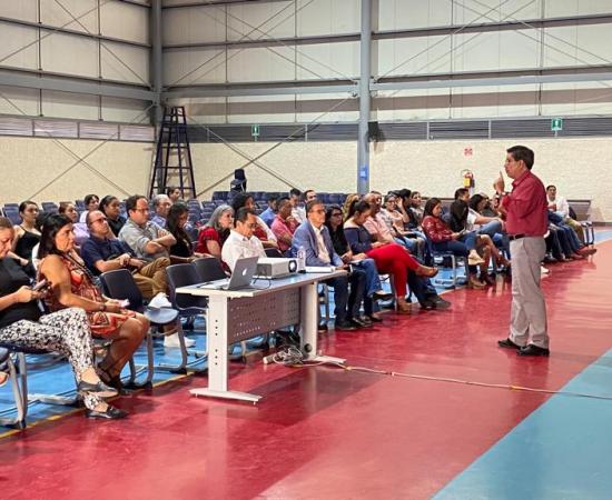 Rector del CUSur presenta Plan de Desarrollo Institucional