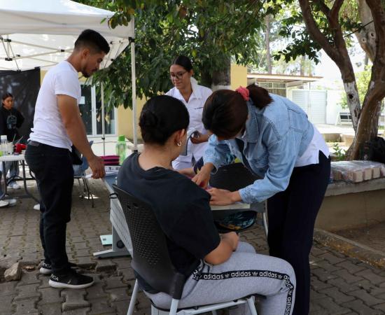 Arranca campaña Sangre de León en CUSur con 42 donaciones altruistas