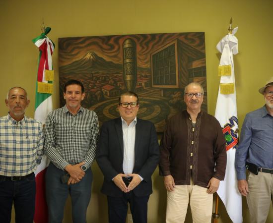 Exrectores del CUSur se reúnen para fortalecer el legado y trazar el futuro de la institución