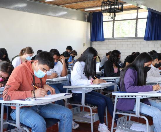 Examen de admisión 2022B