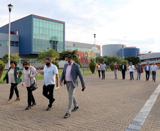 Visita empresarios de Parque Industrial Zapotlán 2000