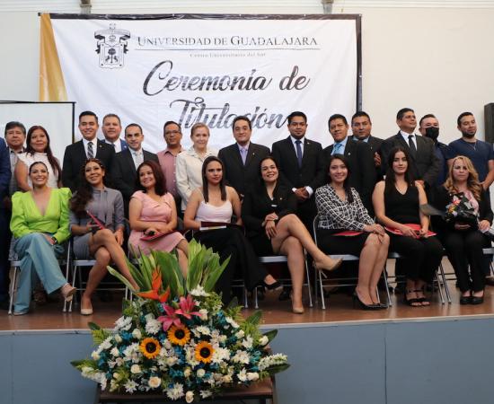 Ceremonia de titulación Maestría en Derecho