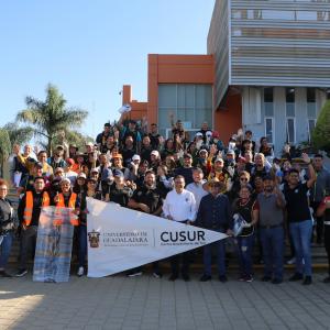CUSur participa en la campaña Limpiemos Zapotlán en el marco del Día Mundial del Medio Ambiente