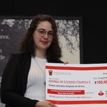 Foto 3. Nota Andrea de Lourdes Chapela Saavedra recibe Premio Arreola
