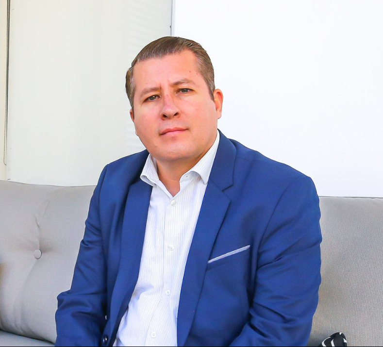 Imagen Rector CUSur periodo 2025-2028