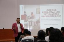 Apoyos para abatir índices de reprobación