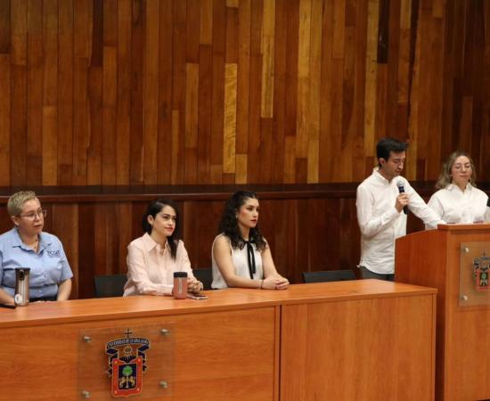 Se inauguró el Foro de Investigación en Comportamiento Alimentario en el CUSur