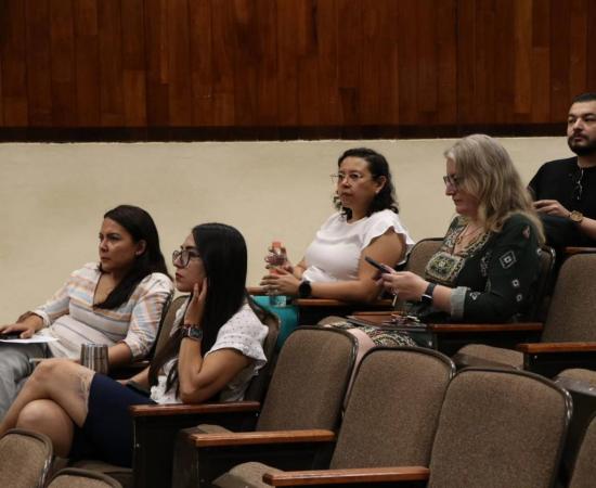 Se inauguró el Foro de Investigación en Comportamiento Alimentario en el CUSur