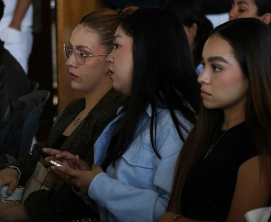 Destacada Participación Estudiantil en Foro de Investigación en el CUSuR