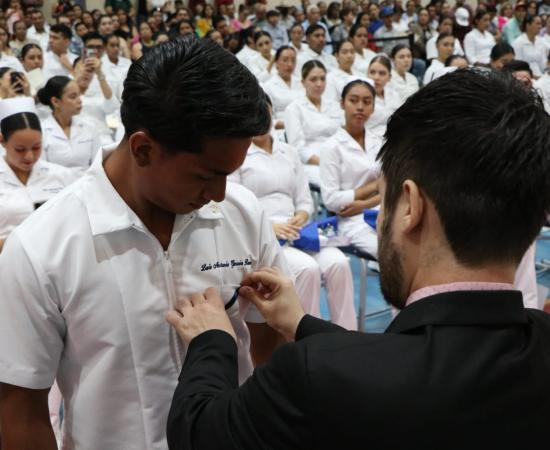 Se realizó ceremonia de Imposición de Cofias y Listones en el CUSur