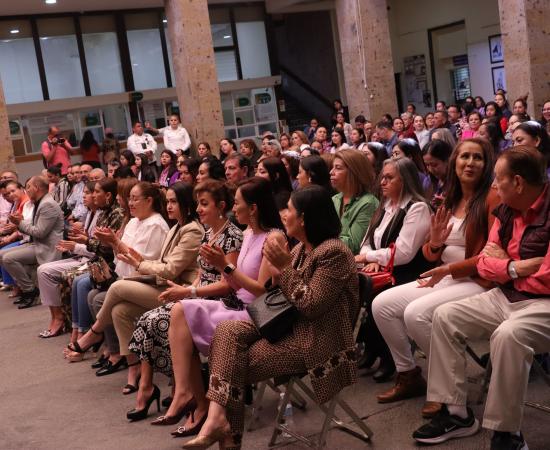 Académicas del CUSur reciben la Presea María Elena Larios González 2025