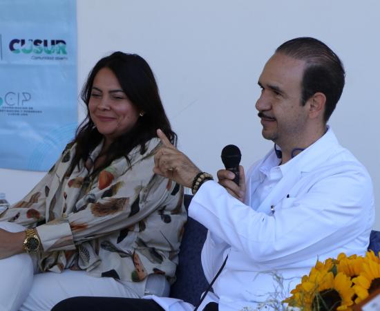 Presentan en CUSur el libro “Las Tecnologías en y para la Salud Pública