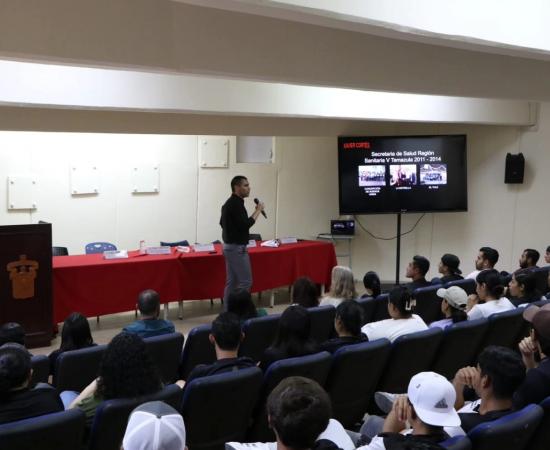 Concluye el Coloquio “Actividad Física, Deporte y Nutrición” en el CUSur