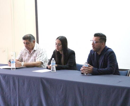 Coloquio Imagen corporal contemporánea: estigmas sociales y salud mental