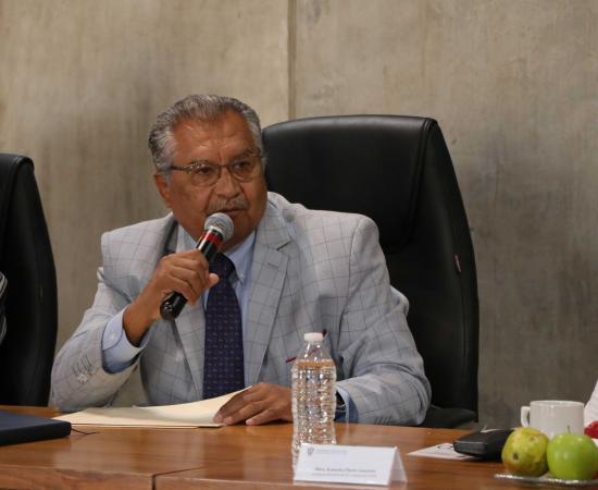 Tres perfiles con trayectoria institucional aspiran a la Rectoría del CUSur