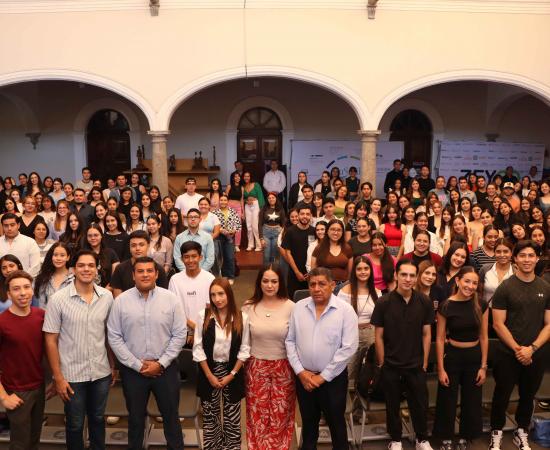 Se inauguran las II Jornadas de Actualización en Odontología en Casa del Arte de CUSur