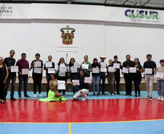 Cerraron los talleres de formación integral del CUSur con 983 participantes  
