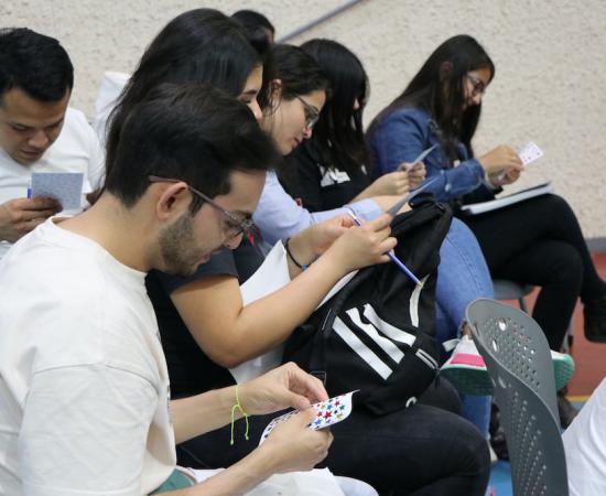 Coloquio deconstruyendo una visión de género