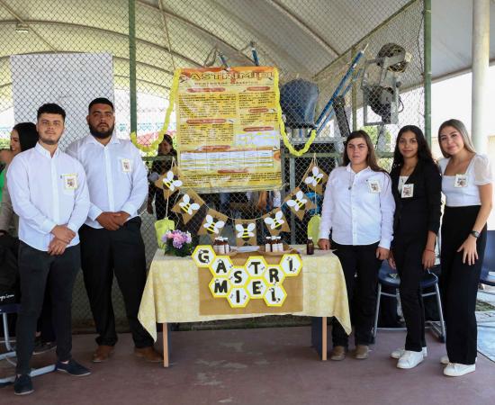 Realizan la 3era edición del Pabellón del Emprendurismo y la Ciencia Veterinaria y Zootecnia