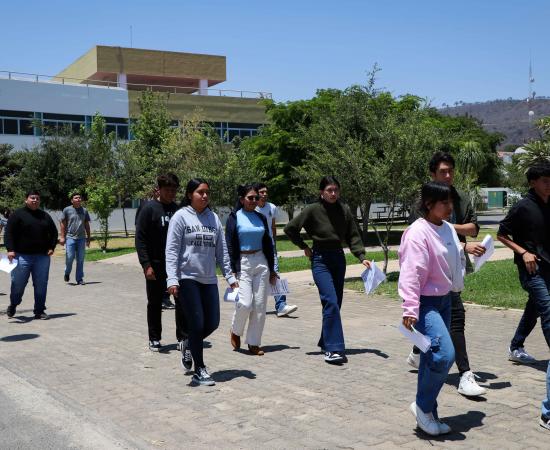 2 mil 979 aspirantes asistieron para presentar su examen de admisión en el CUSur