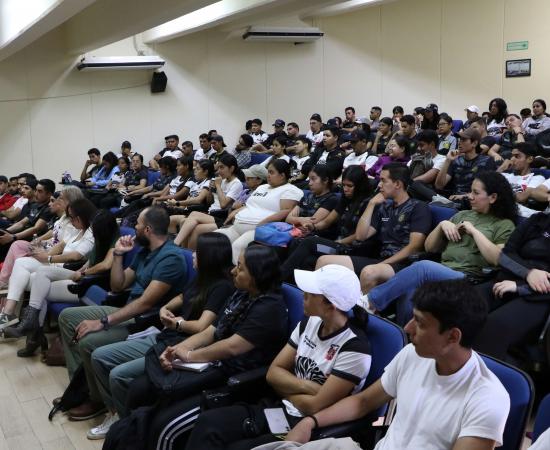 Concluye el Coloquio “Actividad Física, Deporte y Nutrición” en el CUSur