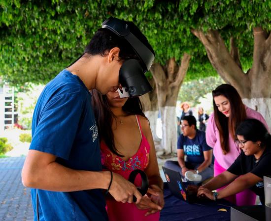 La comunidad universitaria del CUSur exploró el arte en el primer recorrido virtual del Museo del Prado