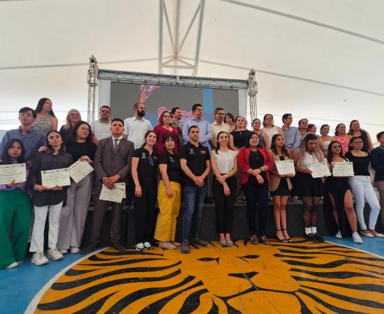 Reconocimientos para Estudiantes del CUSur en 8vo. Encuentro de Investigación en Salud en CUValles