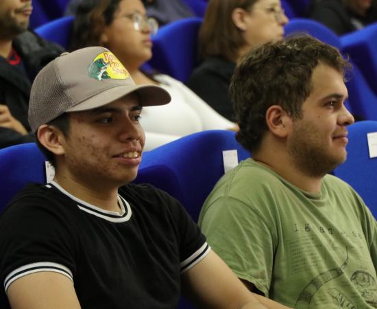 Estudiantes concluyen estancias de investigación en el Verano Delfín 2025 del CUSur