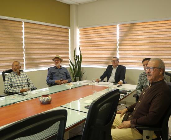 Exrectores del CUSur se reúnen para fortalecer el legado y trazar el futuro de la institución