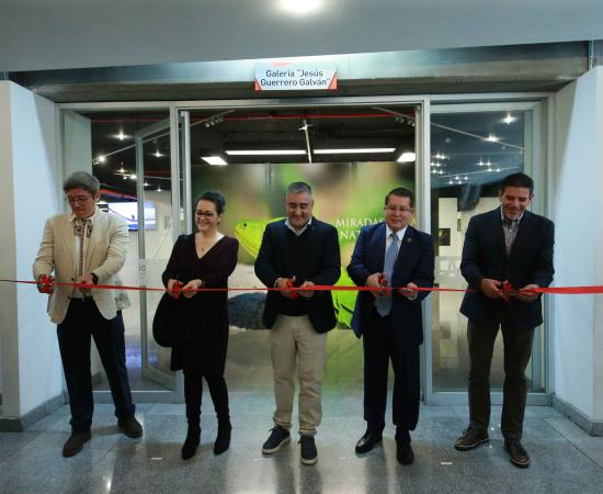 Inauguran “Miradas de la naturaleza”, exposición sobre la interacción de personas con la naturaleza
