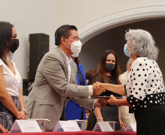 Reconocimiento a jubilados del CUSur