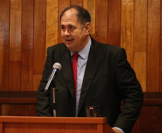 Egresan del CUSur los primeros estudiantes de la Maestría en DHEI