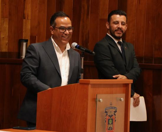 Egresan del CUSur los primeros estudiantes de la Maestría en DHEI