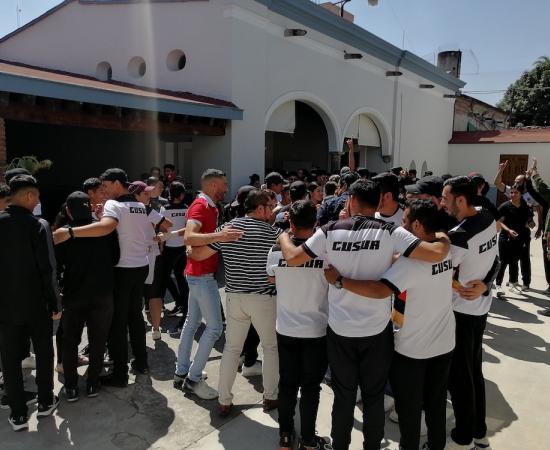 Alumnos del CUSur se certifican en psicología del deporte