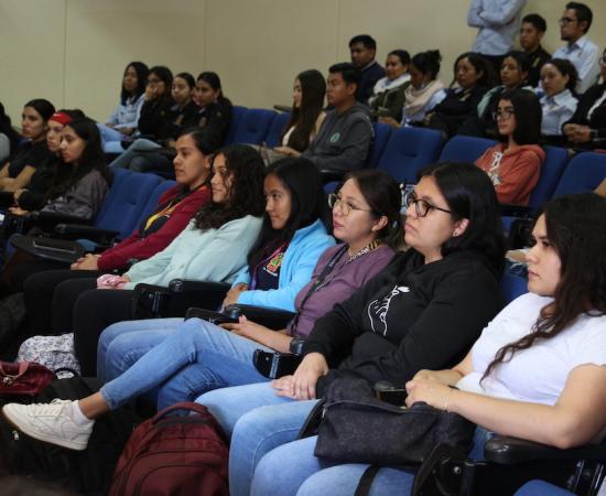 Resaltan la ayuda psicológica en el Coloquio de Psicología del CUSur